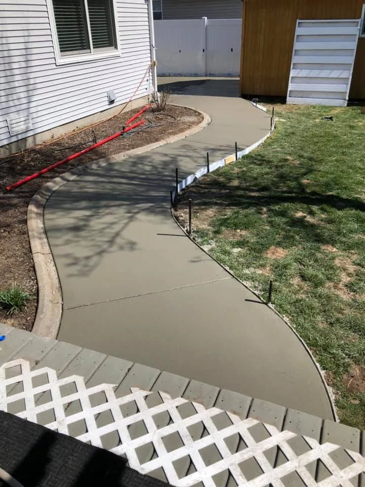 Reliable yard cleanup service in Careywood, ID - Cedar West Designs