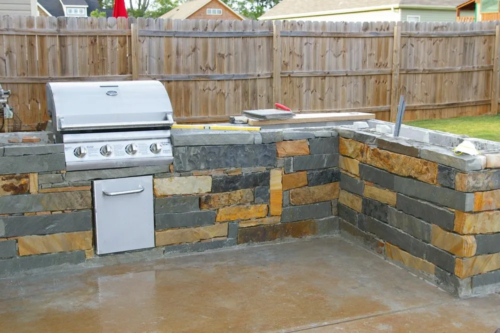 Reliable yard maintenance experts serving Alexandria, VA - CedarGrove