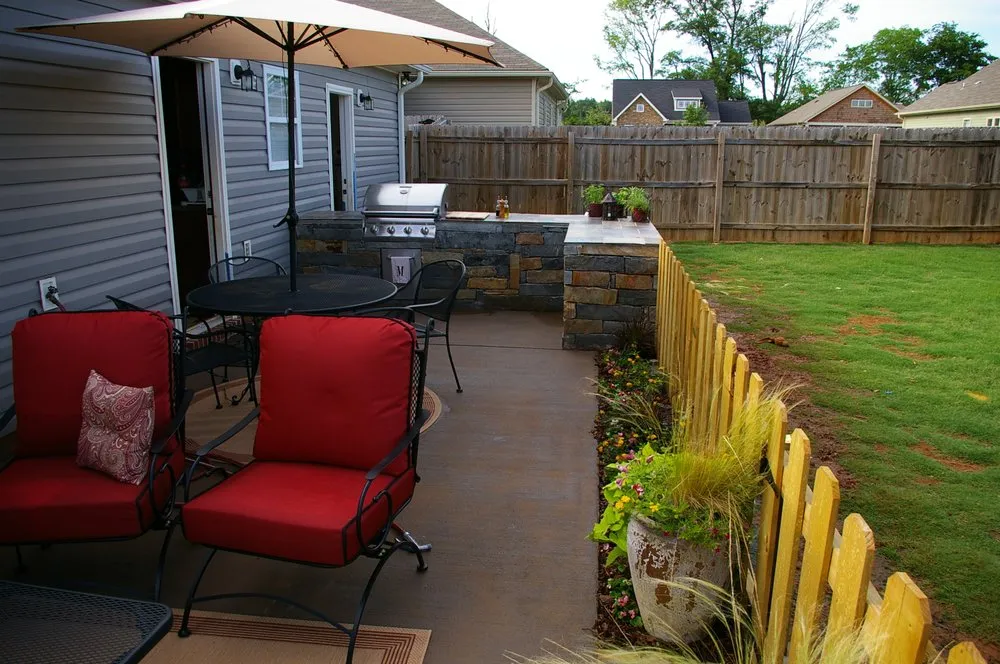 Professional landscape design in Alexandria, VA by CedarGrove