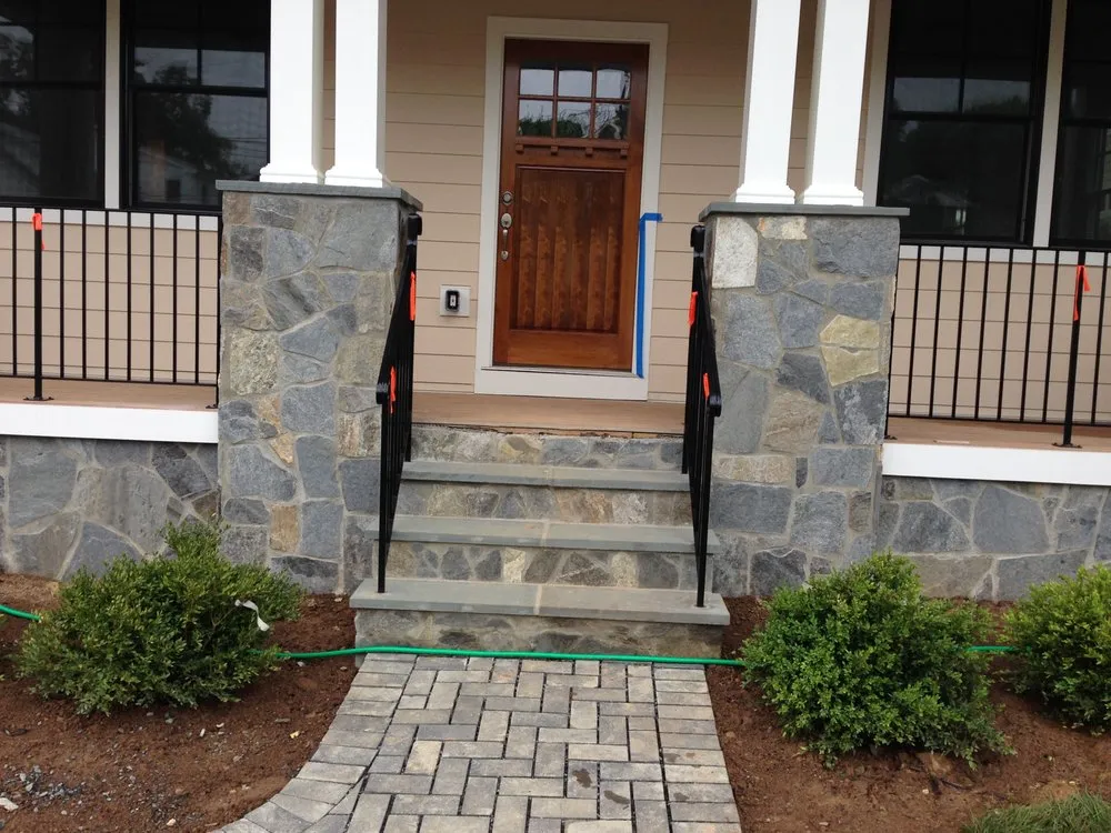 Professional landscape design in Alexandria, VA by CedarGrove