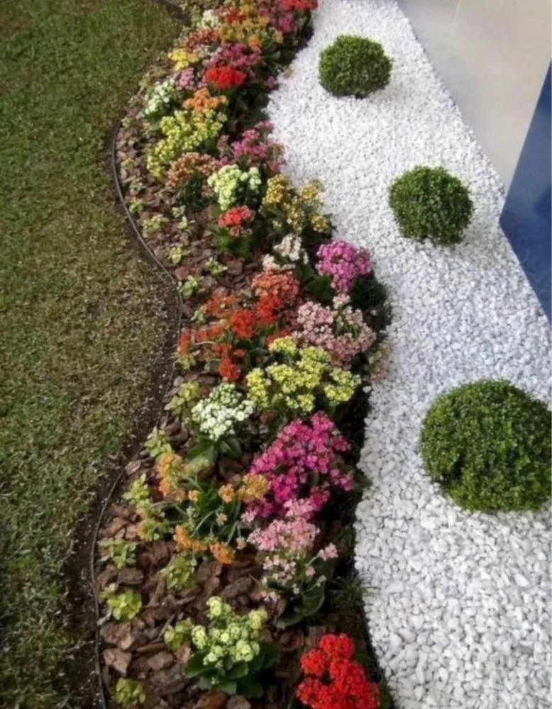 Professional yard cleanup service in Dearborn Heights, MI by Cedarland Landscaping Services