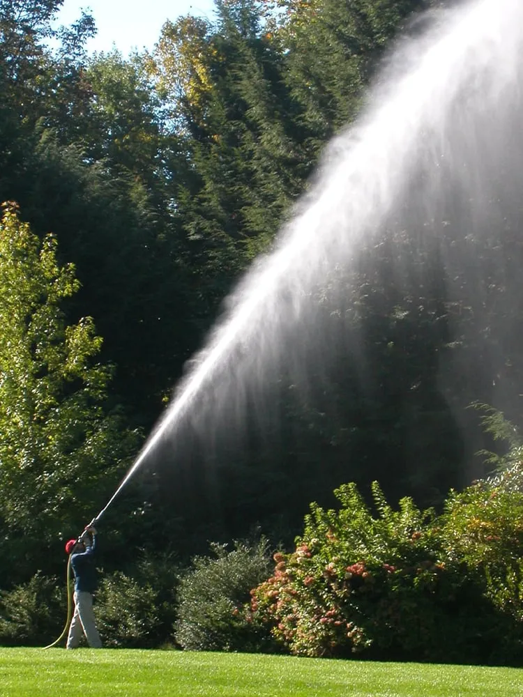 Expert lawn mowing service in Ashland, MA - Cedarlawn Tree