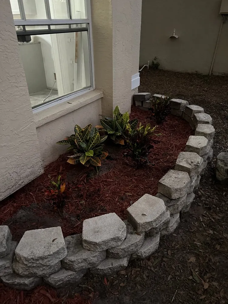 Expert garden landscaping in Tampa, FL by Cedric Washington’s Landscaping