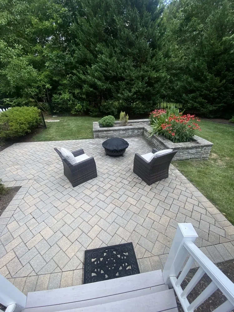 Top-rated residential landscaping in Quinton, VA - Ceed Grounds Management