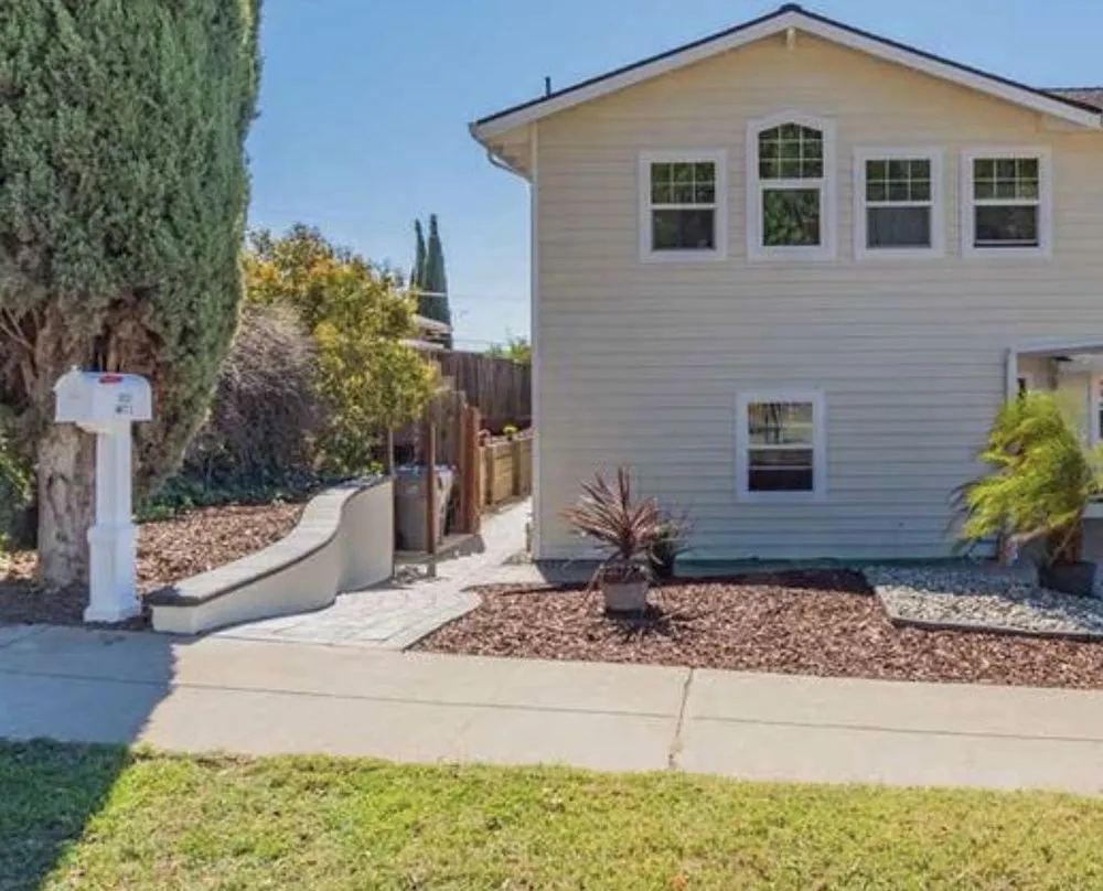 Expert yard maintenance in Hayward, CA by Celestial Concrete