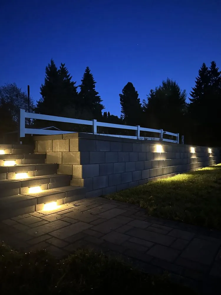 Professional landscaping services experts serving Keizer, OR - Celtic Landscaping