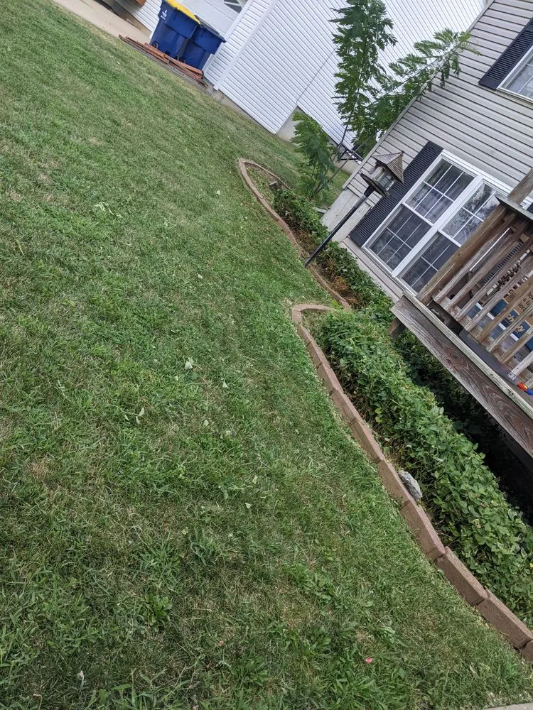 Top-rated lawn care service in Wentzville, MO - Celtic Landscaping