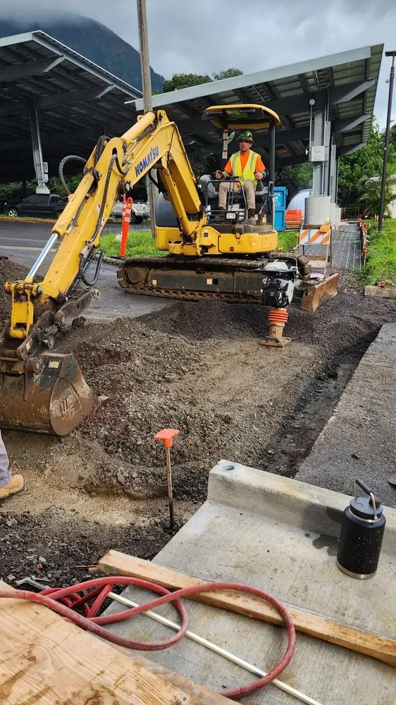 Expert garden landscaping in Honolulu, HI - Cement And Stone Hawaii