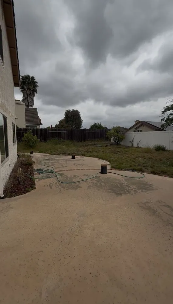 Trusted landscaping services experts serving Oxnard, CA - Cendejas Lawn Maintenance