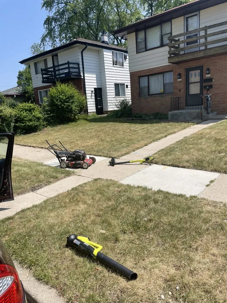 Top-rated landscape installation in Milwaukee, WI - Ceno’s Financially Focused