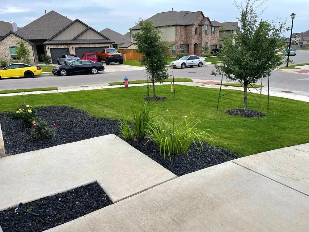 Local yard cleanup service for beautiful yards in Liberty Hill, TX by CenTex Yard Services