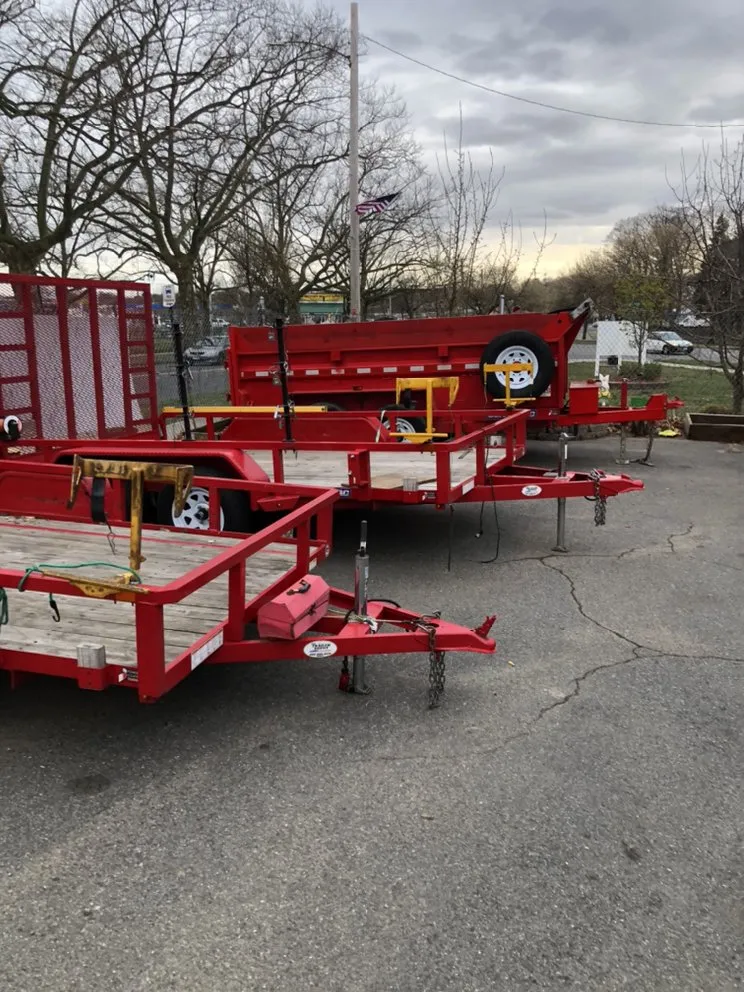 Expert residential landscaping experts serving New Haven, CT - Centi's Landscaping