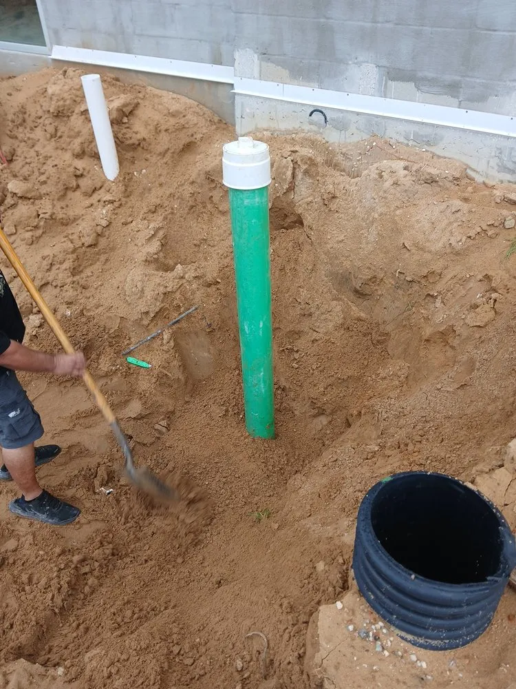 Trusted landscape design for year-round maintenance in Apopka, FL by Centra Flo