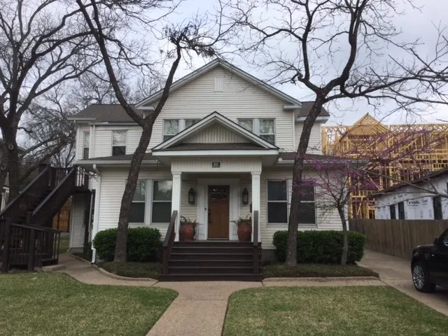 Affordable lawn mowing service with custom design across Austin, TX - Central Austin Helpers