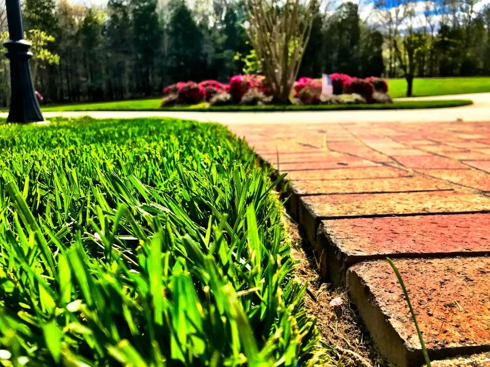 Reliable garden landscaping for homes across Thomasville, NC - Central Carolina Greenworks