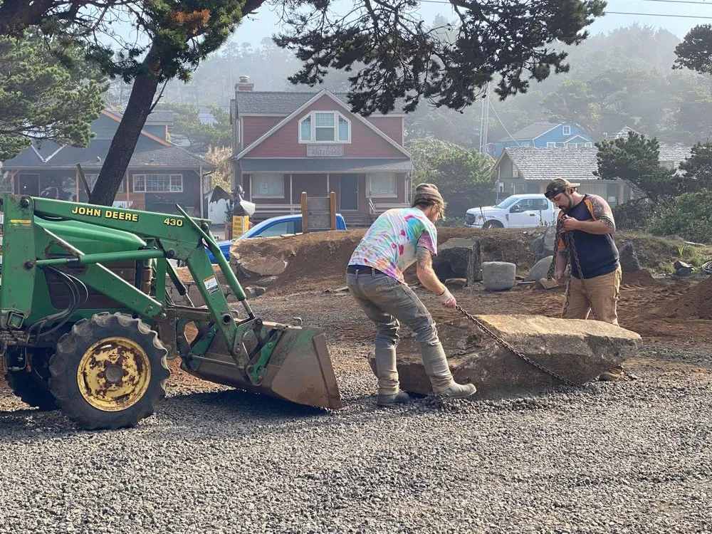 Custom outdoor landscaping experts serving Newport, OR - Central Coast Landscaping