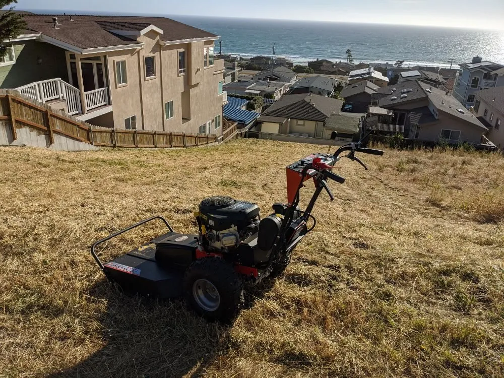 Top-rated landscaping services experts serving Los Osos, CA - Central Coast Weed Pullers