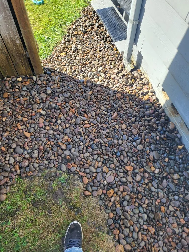 Trusted yard cleanup service in Lebanon, OR by Central Coast Yard Maintenance