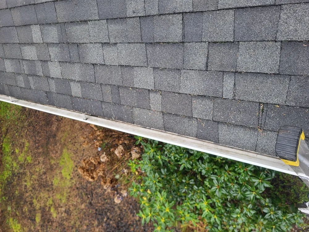 Expert residential landscaping for homes in Lebanon, OR by Central Coast Yard Maintenance