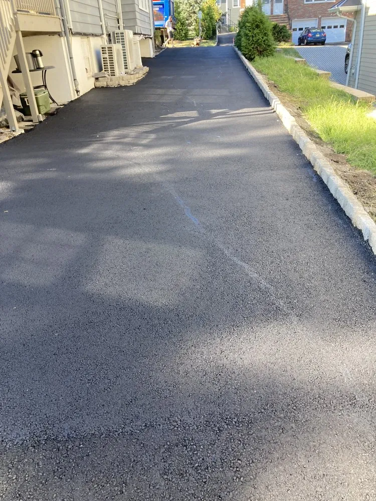 Top-rated landscape installation for year-round maintenance across Warren, NJ - Central Jersey Paving & Masonry