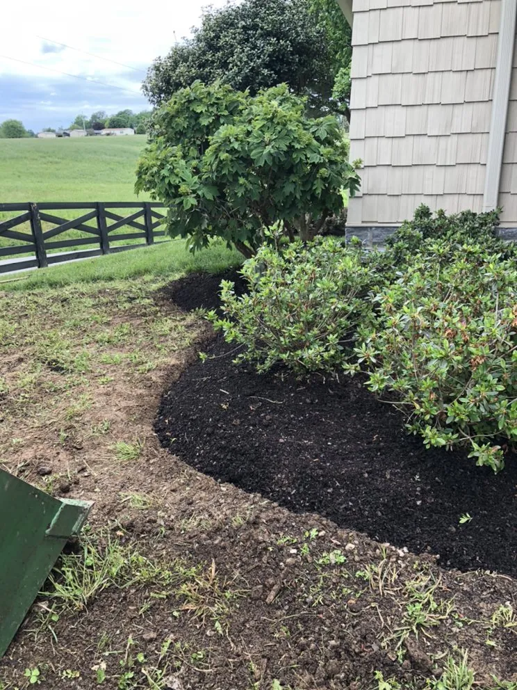 Custom lawn mowing service in Brodhead, KY - Central Kentucky Properties