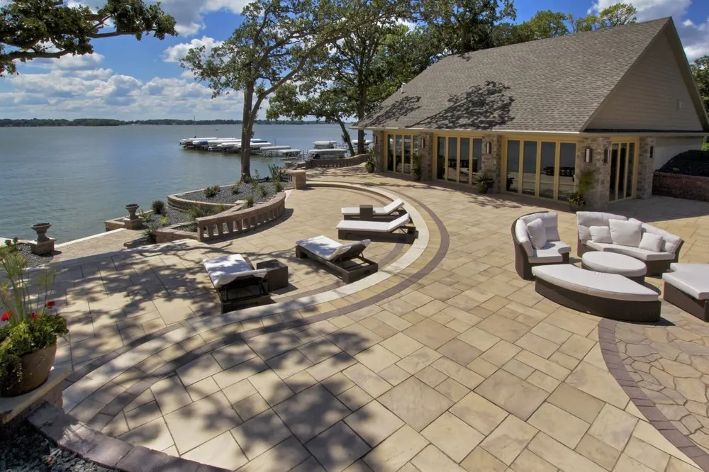 Professional residential landscaping in Ames, IA - Central Landscape