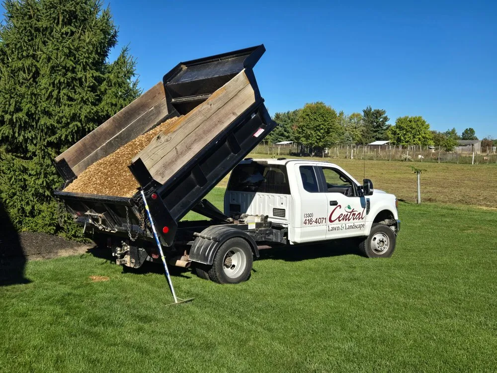 Professional lawn care service experts serving Hinckley, OH - Central Lawn & Landsacpe