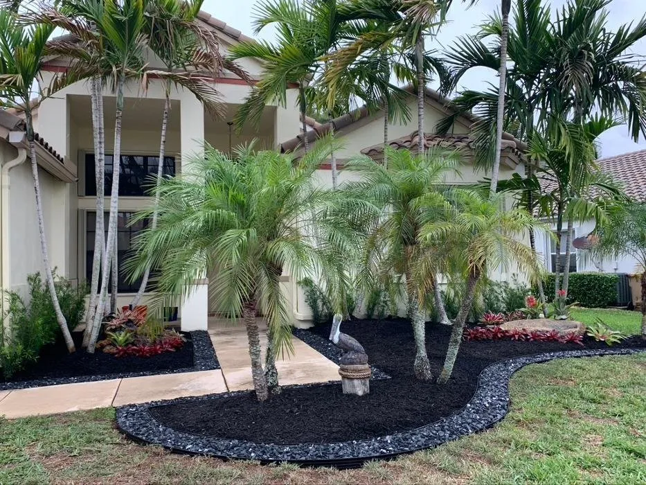 Top-rated residential landscaping for homes in Weston, FL by Central Lawn Maintenance