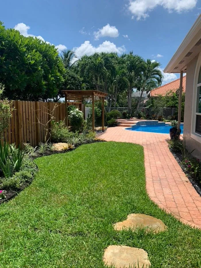 Trusted yard cleanup service in Weston, FL by Central Lawn Maintenance
