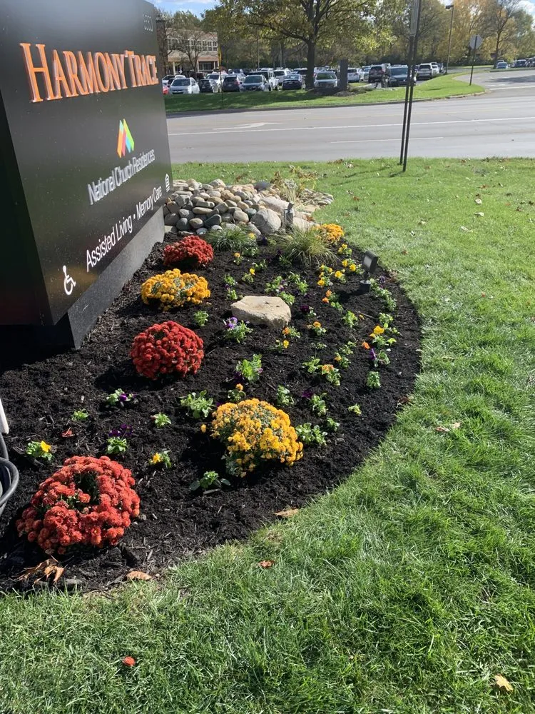 Professional yard maintenance for residential properties in Hilliard, OH by Central Liberty Properties