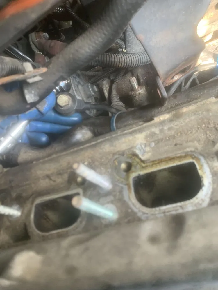 Custom residential landscaping in Dearborn Heights, MI by Central Management