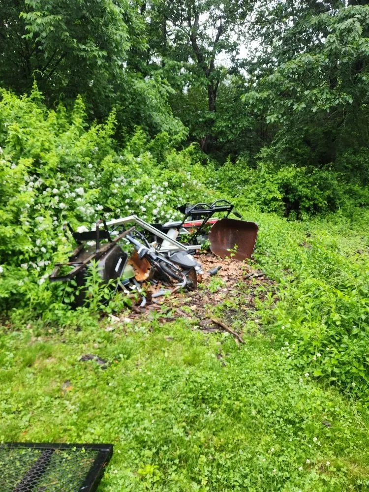 Top-rated lawn care service for homes across Hubbardston, MA - Central Mass Junk Solutions