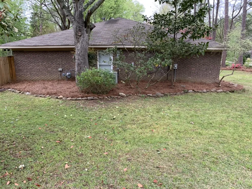 Reliable landscaping services in Brandon, MS by Central MS Landscaping