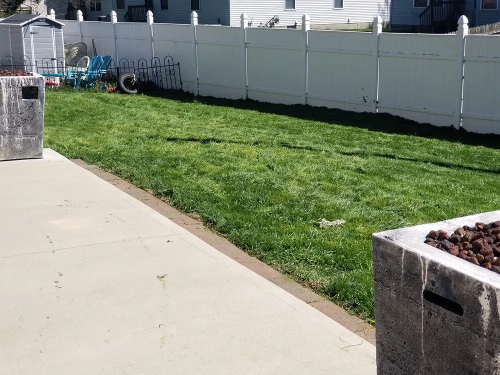 Top-rated yard maintenance in Columbus, OH - Central Ohio Grass Cutters