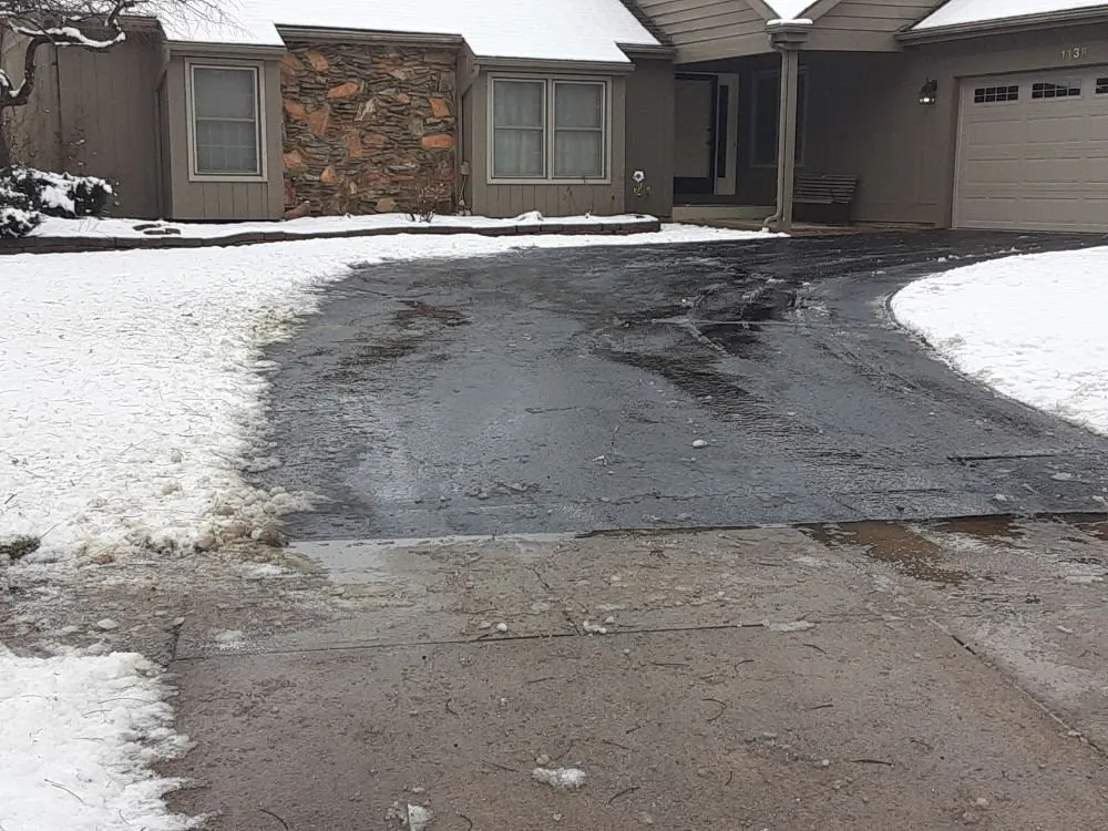 Reliable outdoor landscaping experts serving Columbus, OH - Central Pro Lawncare