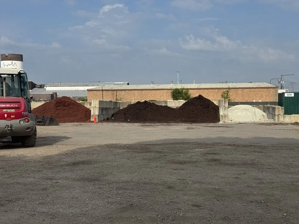 Affordable garden landscaping experts serving Cicero, IL - Central Sod Farms