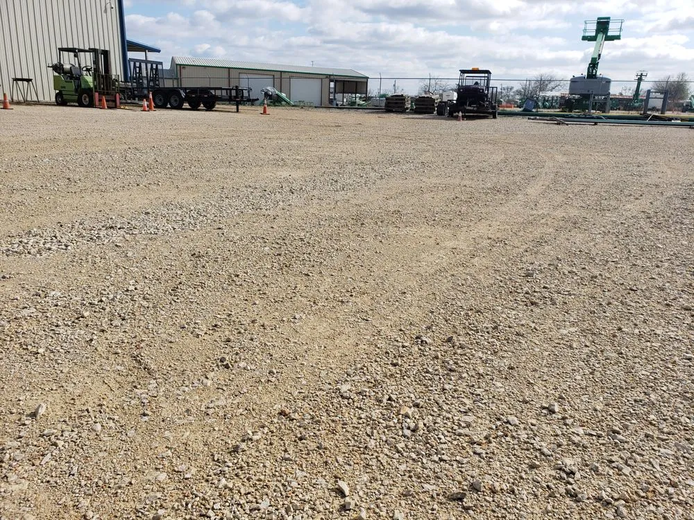 Top-rated lawn care service experts serving Kirby, TX - Central Texas Land Clearing