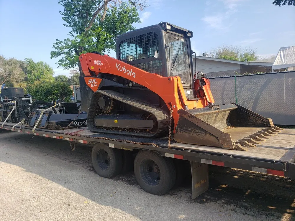 Reliable residential landscaping experts serving Kirby, TX - Central Texas Land Clearing