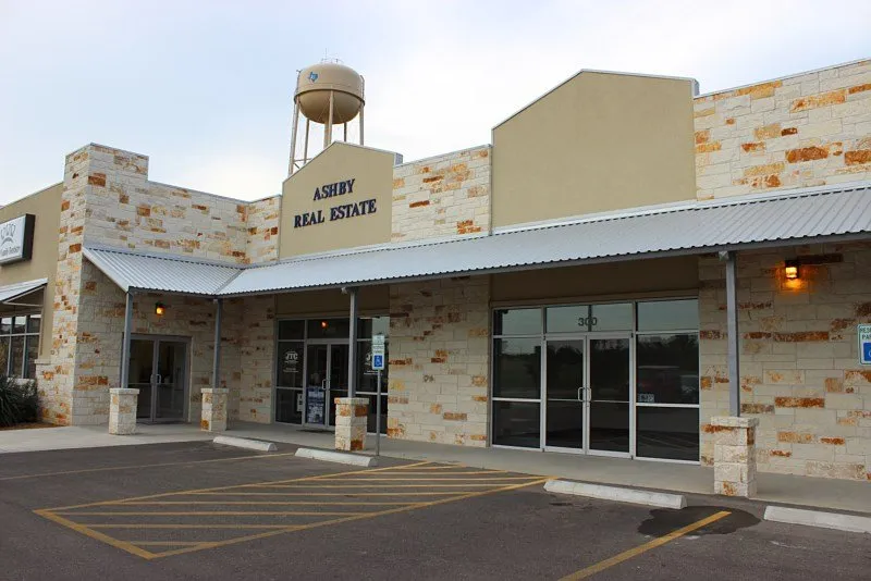 Reliable lawn mowing service for residential properties across Georgetown, TX - Central Texas Natural Stone and Landscaping Supply