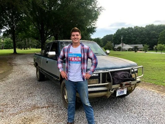 Central Yard Service Logo