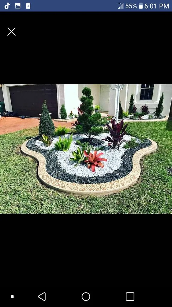 Top-rated lawn mowing service in Miami, FL by Centro America Landscaping