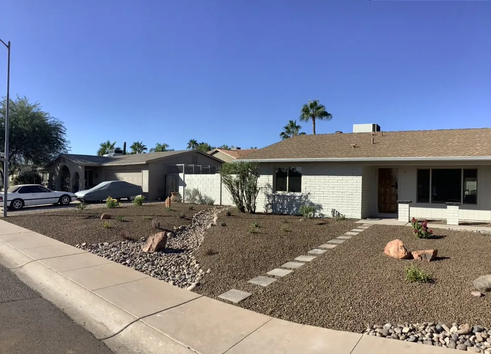 Custom lawn care service in Phoenix, AZ - Century West Landscaping