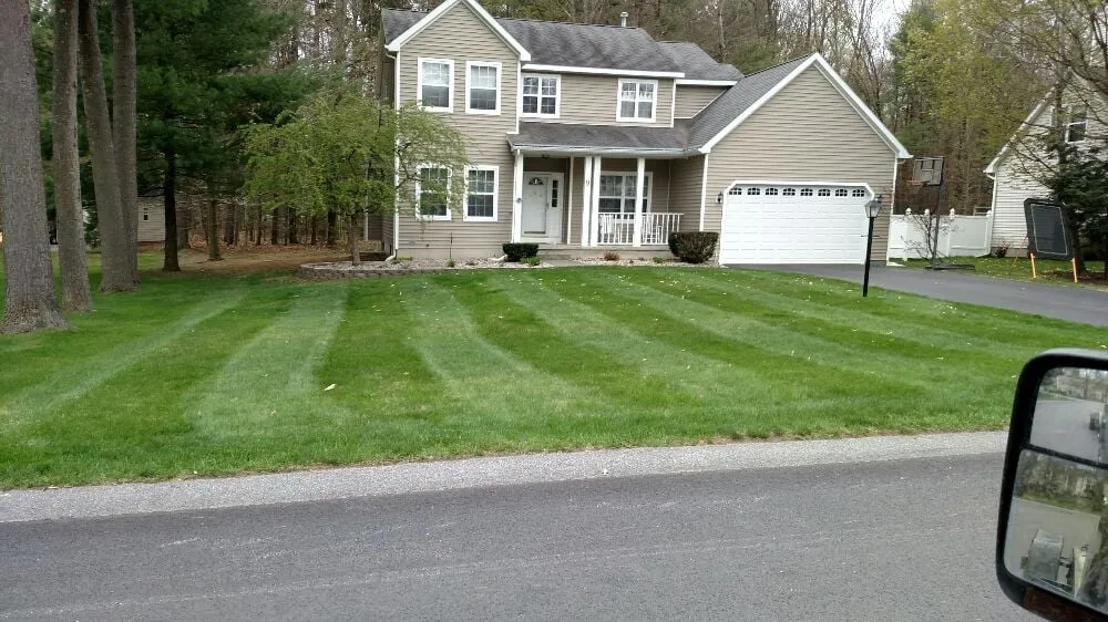 Custom lawn care service experts serving Saratoga Springs, NY - CER Landscaping