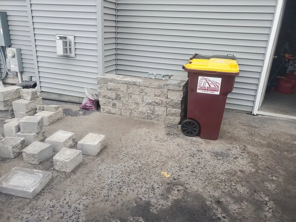 Custom lawn mowing service in Saratoga Springs, NY - CER Landscaping