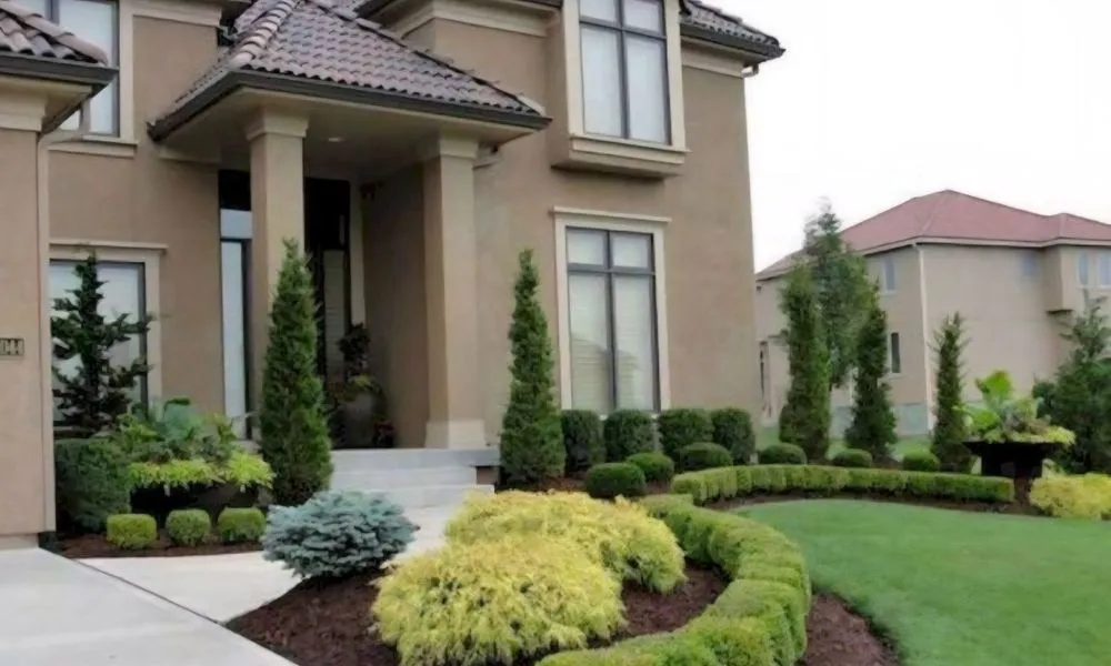 Trusted landscaping services experts serving Osage Beach, MO - Cerbero Landscaping & Clearing