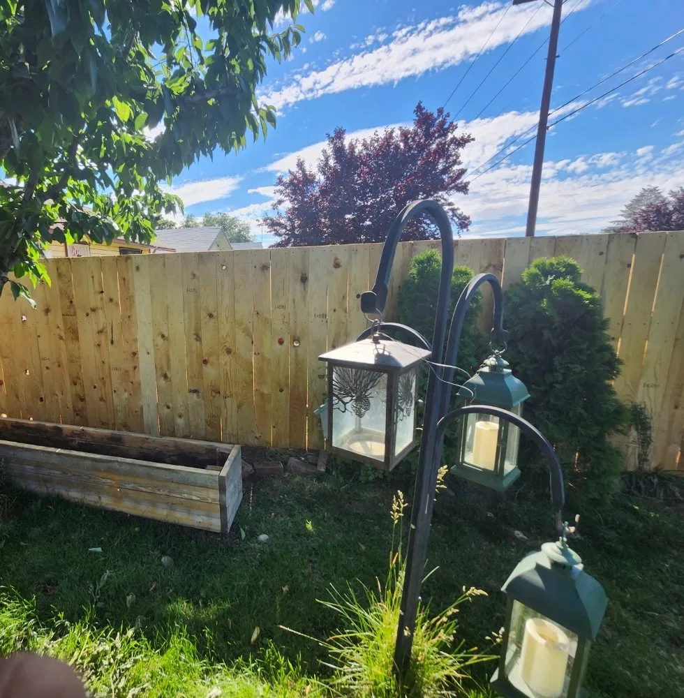 Expert yard cleanup service in Yakima, WA by Cercas Y Yardas Ignacio