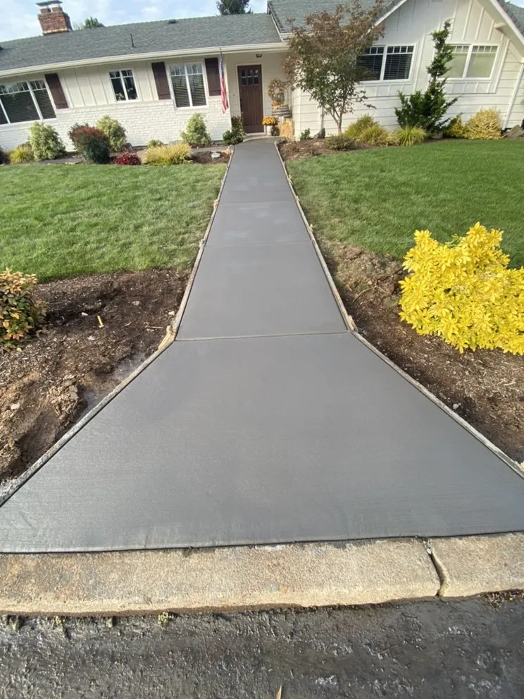 Affordable lawn mowing service in Vancouver, WA by Cerons Landscape