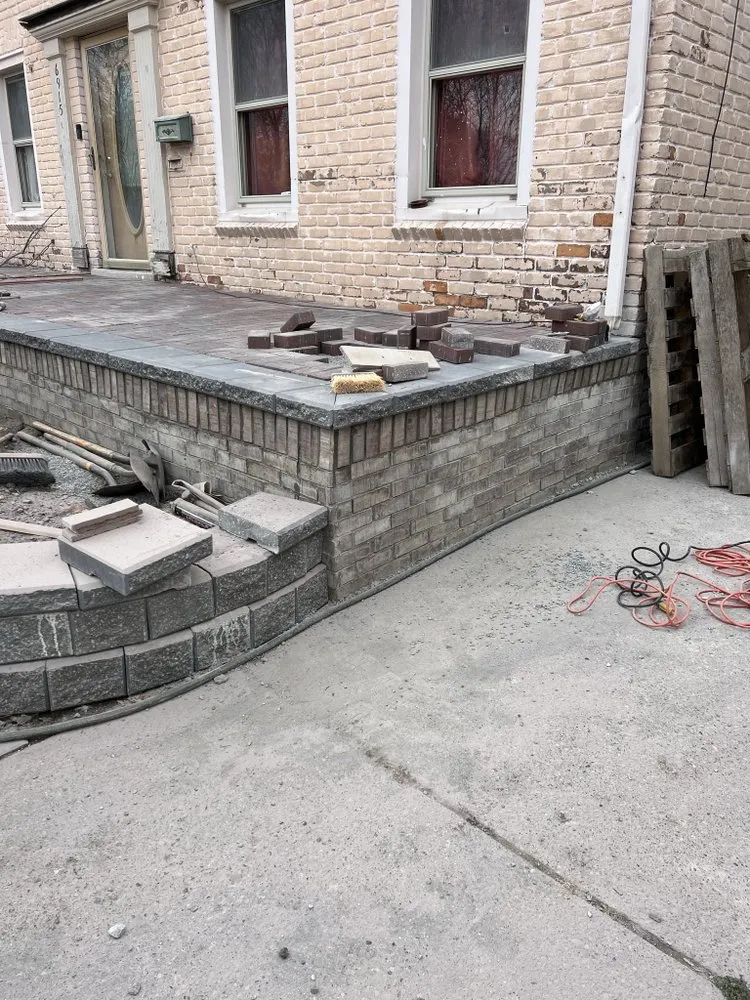 Reliable lawn mowing service in Detroit, MI by Cerralvo Service