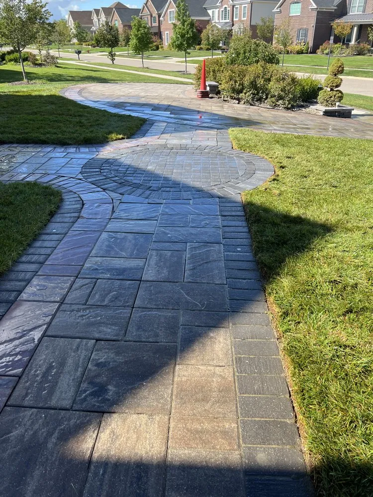 Top-rated residential landscaping for outdoor upgrades in Detroit, MI by Cerralvo Service