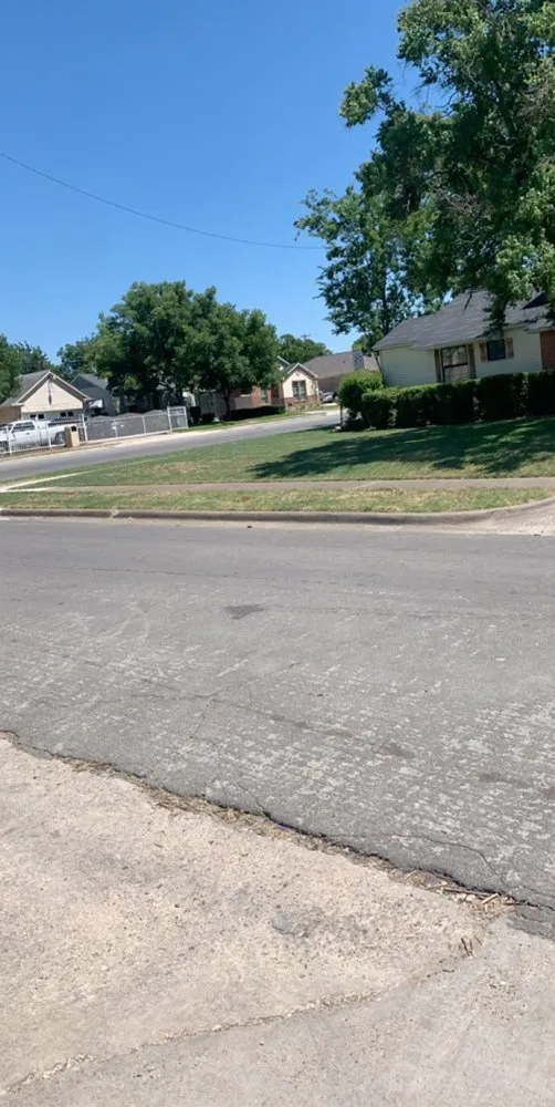 Professional outdoor landscaping experts serving Dallas, TX - Certified Bandit Lawn Care